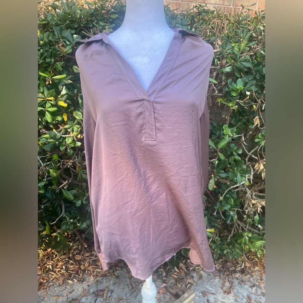 The Loft Women's Size Large Long Sleeve V-Neck Mauve Top